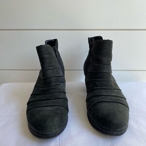Remonte Black Suede Slip On Low Heeled Side Zip Ankle Boot 7 Minimalist Office